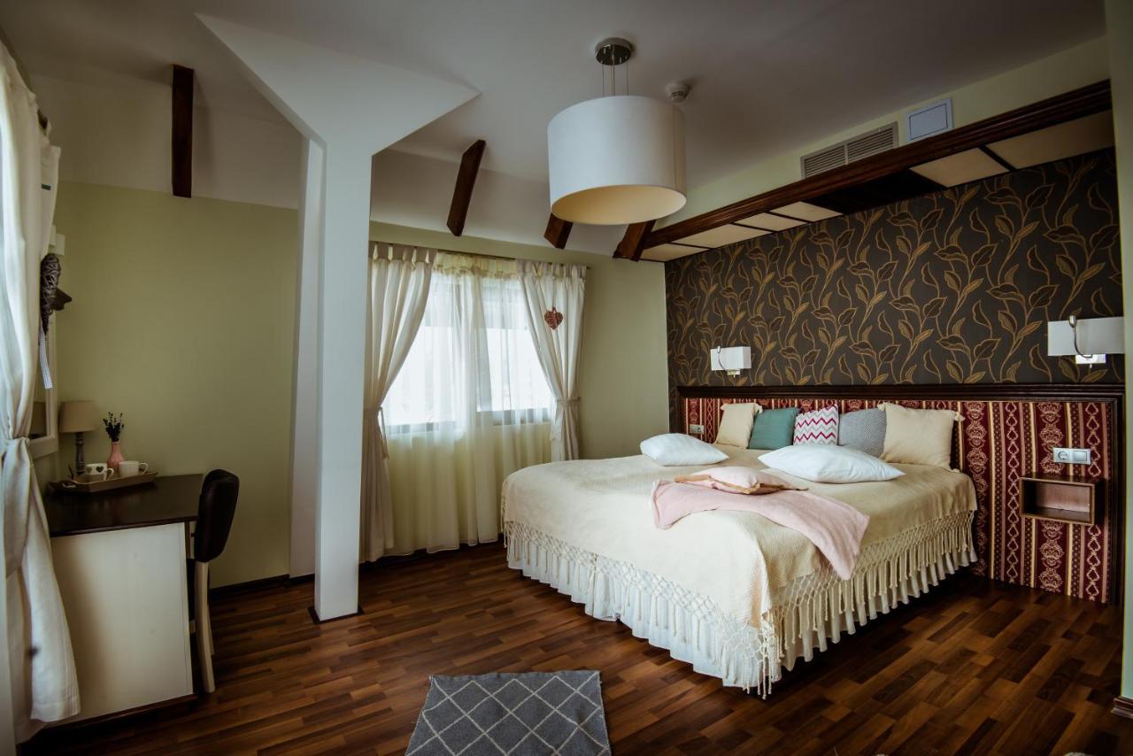 Soare-N Maramures Budeşti Buitenkant foto